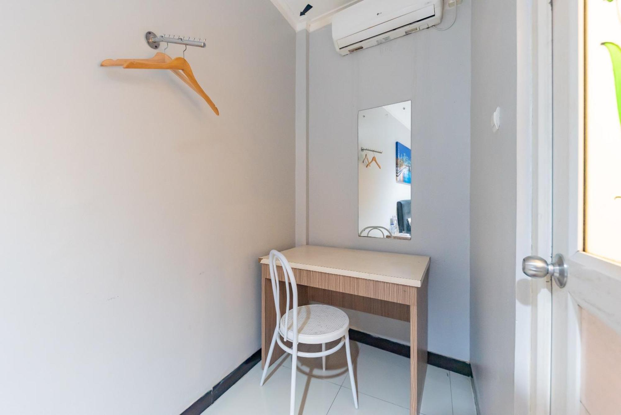 Reddoorz Near Botani Square Mall Bogor Buitenkant foto